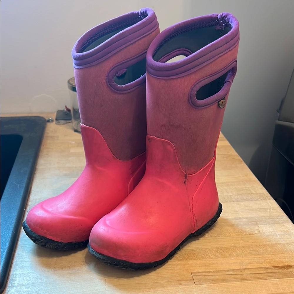 Bogg boots